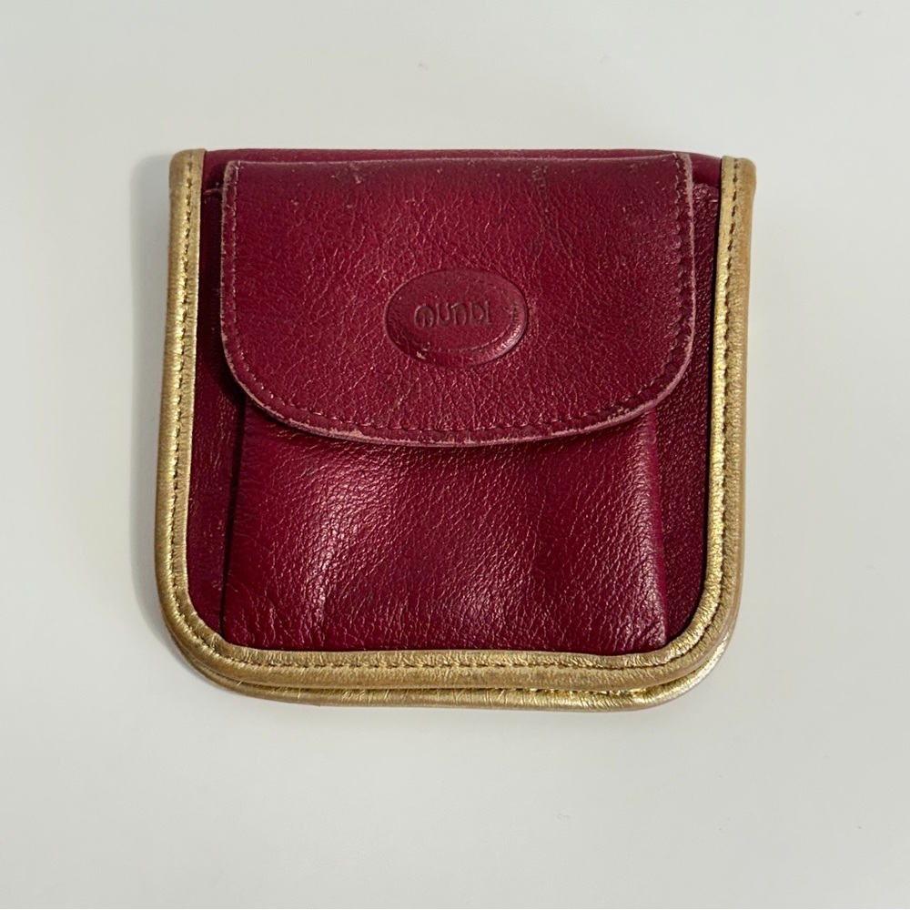 Vintage Mundi coin puse and wallet